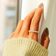 Load image into Gallery viewer, Flower Shape 925 Sterling Silver Ring